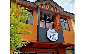 Shoplot Hostel Pangkor