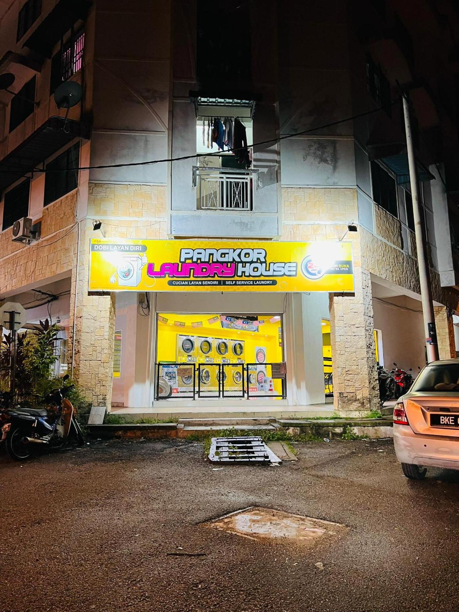 Shoplot Hostel Pangkor Kampong Pasir Bogak Extérieur photo